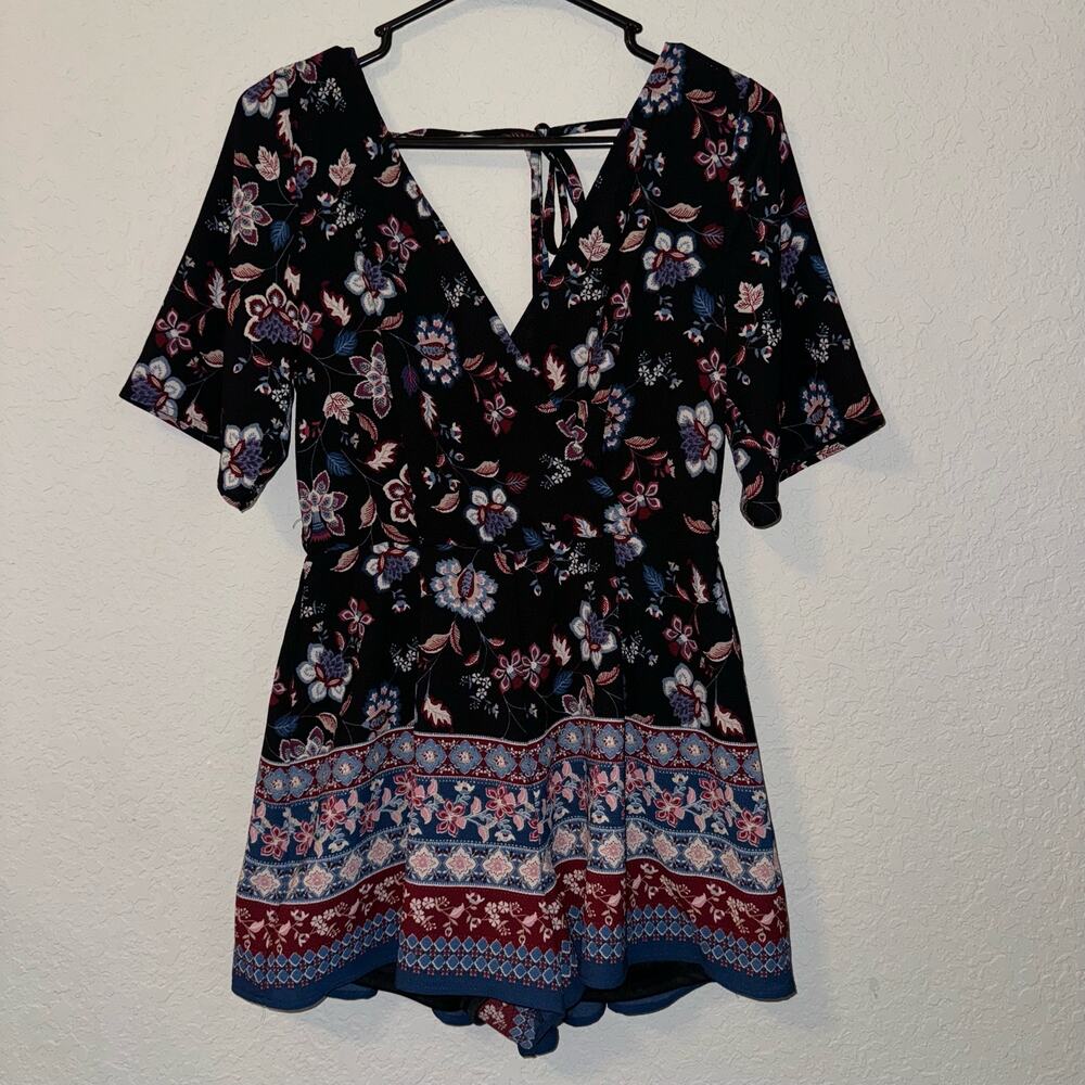 Trixxi‎ Black Floral Romper Jumpsuit Women's Small Boho Western